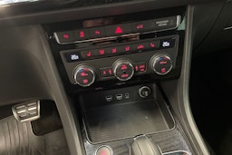 Valkoinen SEAT Ateca 2018 kuva 17.