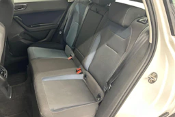valkoinen SEAT Ateca 2018 kuva 11.