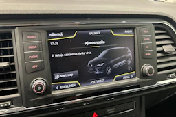 valkoinen SEAT Ateca 2018 kuva 22.