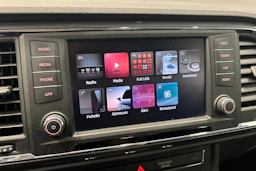 valkoinen SEAT Ateca 2018 kuva 25.