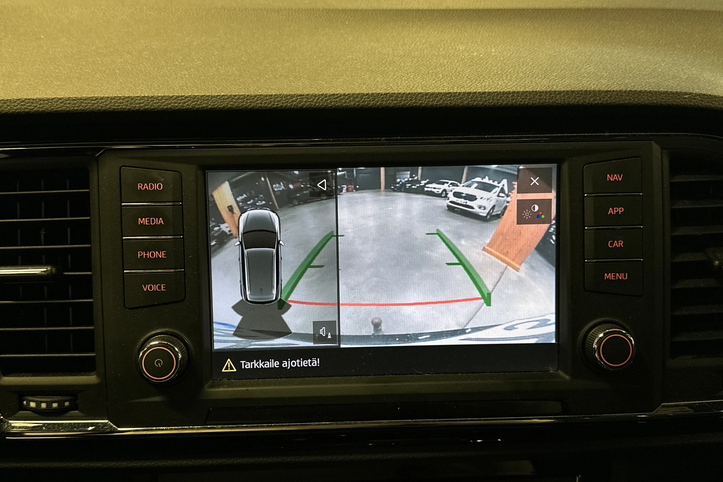 met. musta SEAT Ateca 2018 kuva 7.
