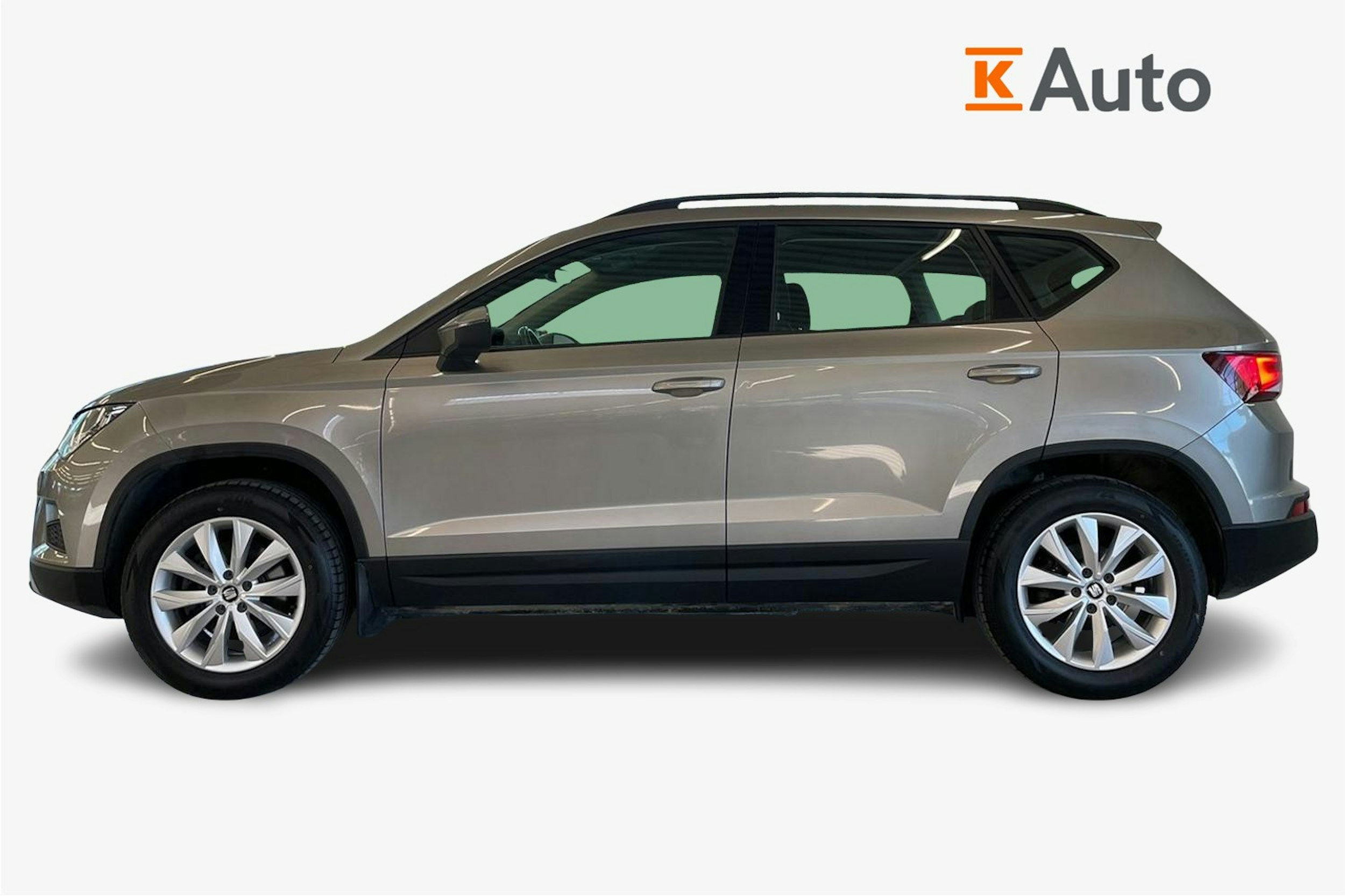 ruskea (beige) SEAT Ateca 2018 kuva 6.