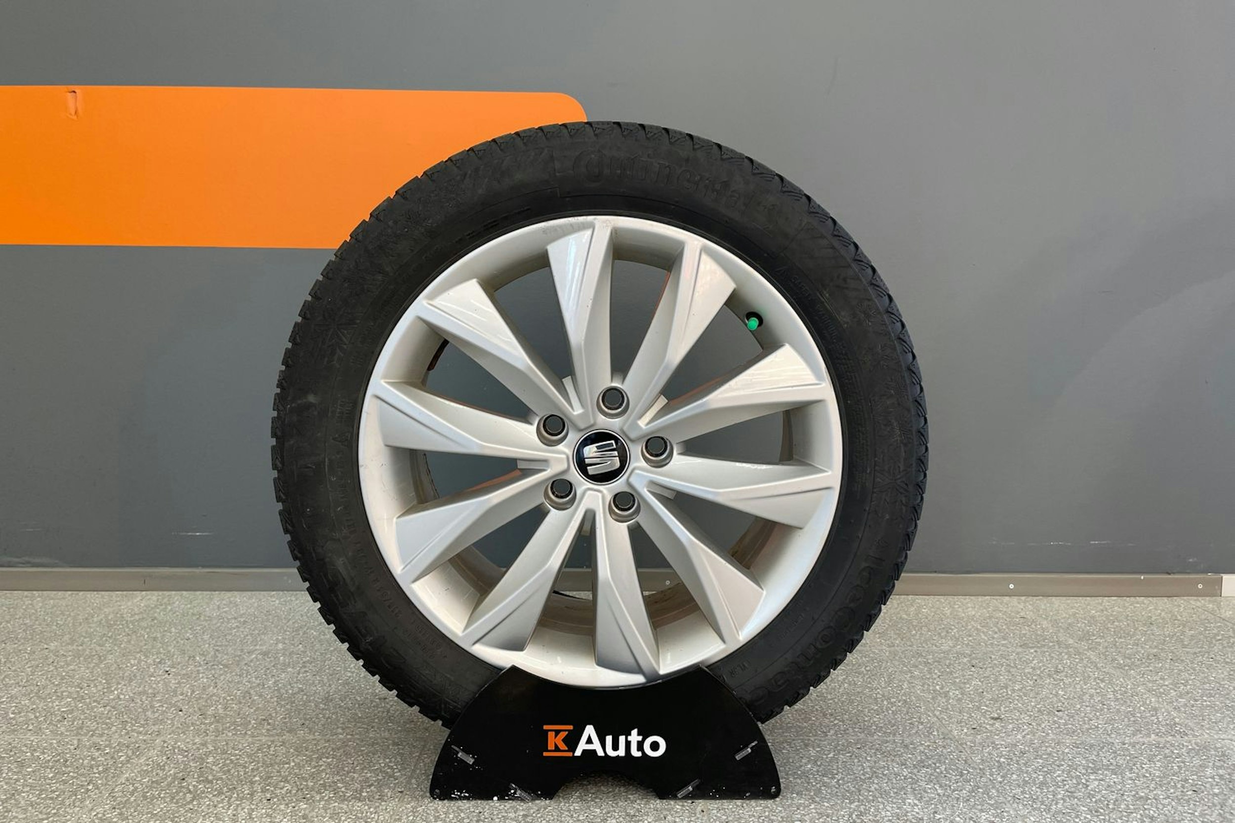 ruskea (beige) SEAT Ateca 2018 kuva 13.
