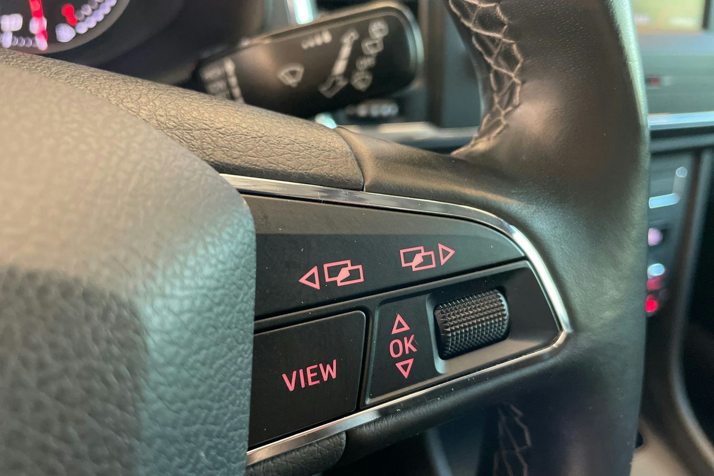 ruskea (beige) SEAT Ateca 2018 kuva 19.