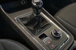 ruskea (beige) SEAT Ateca 2018 kuva 22.