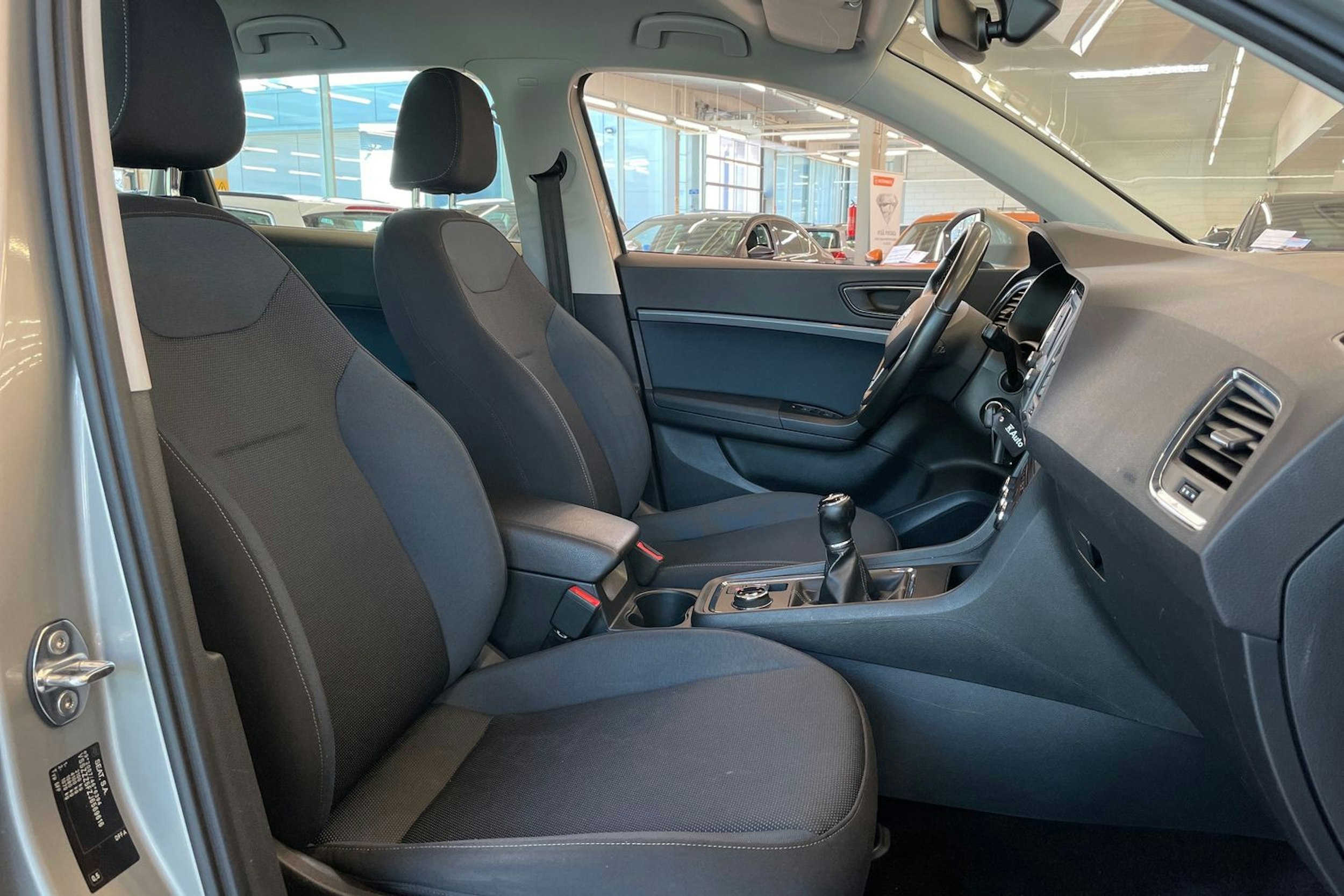 ruskea (beige) SEAT Ateca 2018 kuva 24.