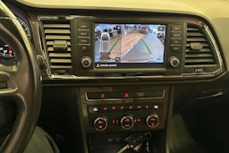 Oranssi SEAT Ateca 2018 kuva 17.