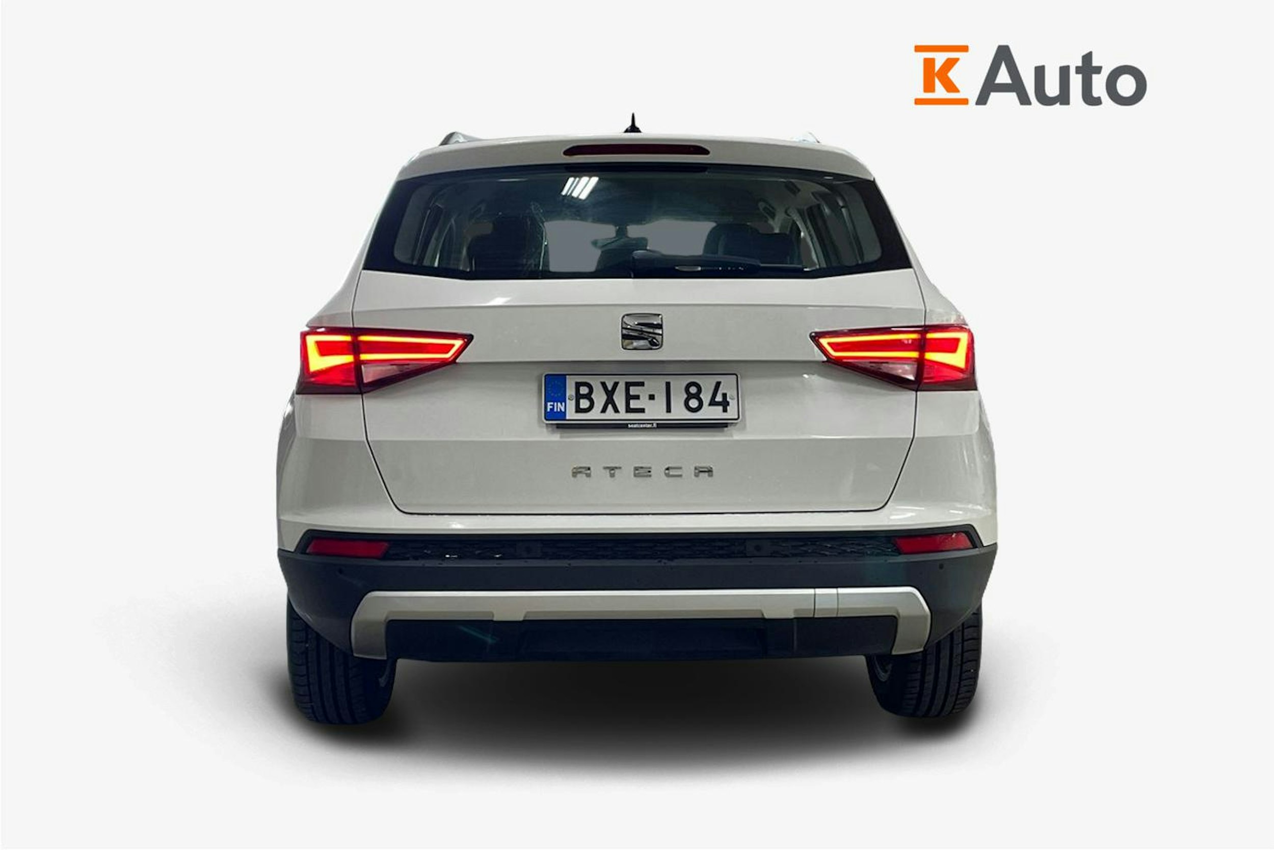 Valkoinen SEAT Ateca 2019 kuva 3.