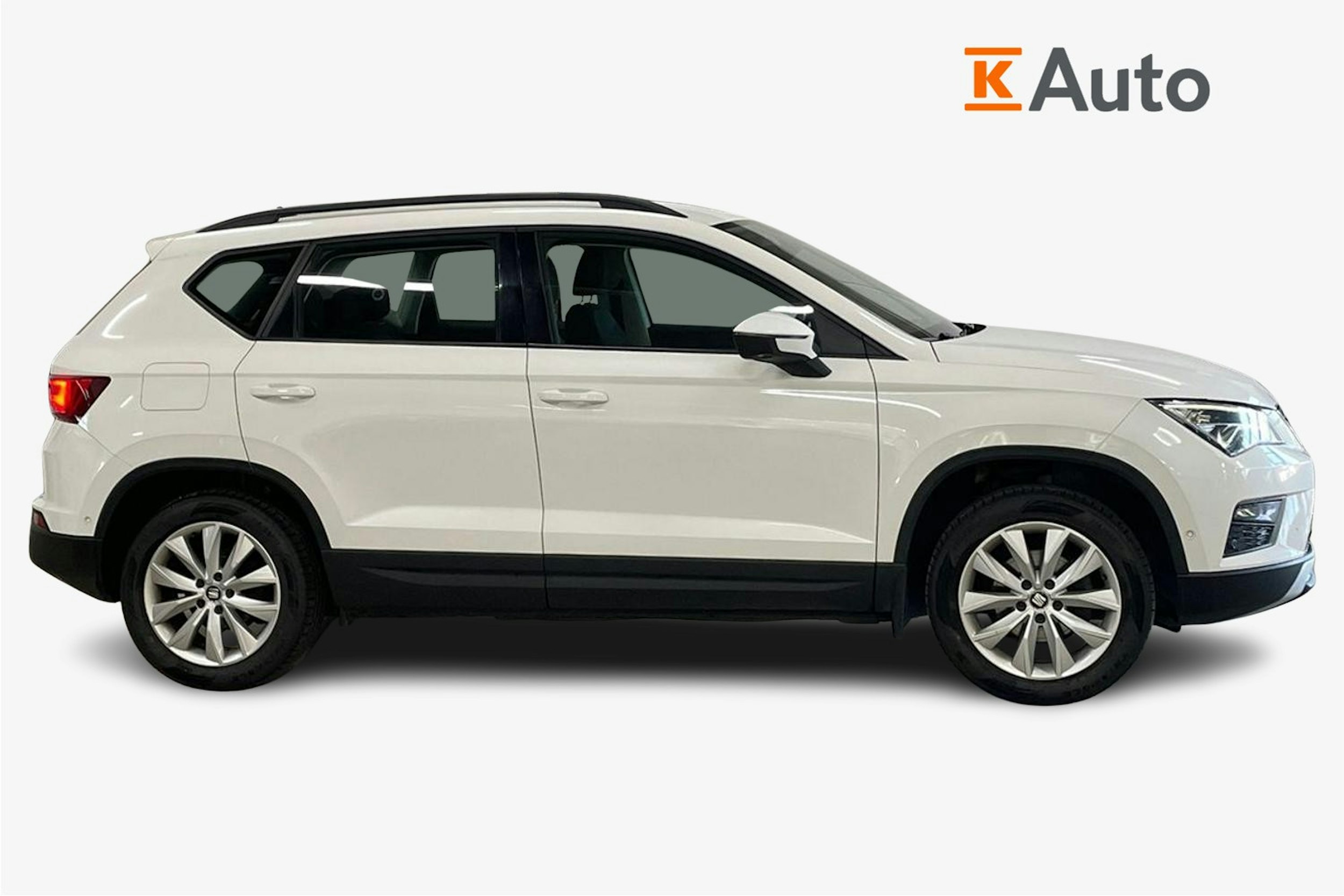 Valkoinen SEAT Ateca 2019 kuva 6.