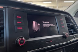 Valkoinen SEAT Ateca 2019 kuva 19.