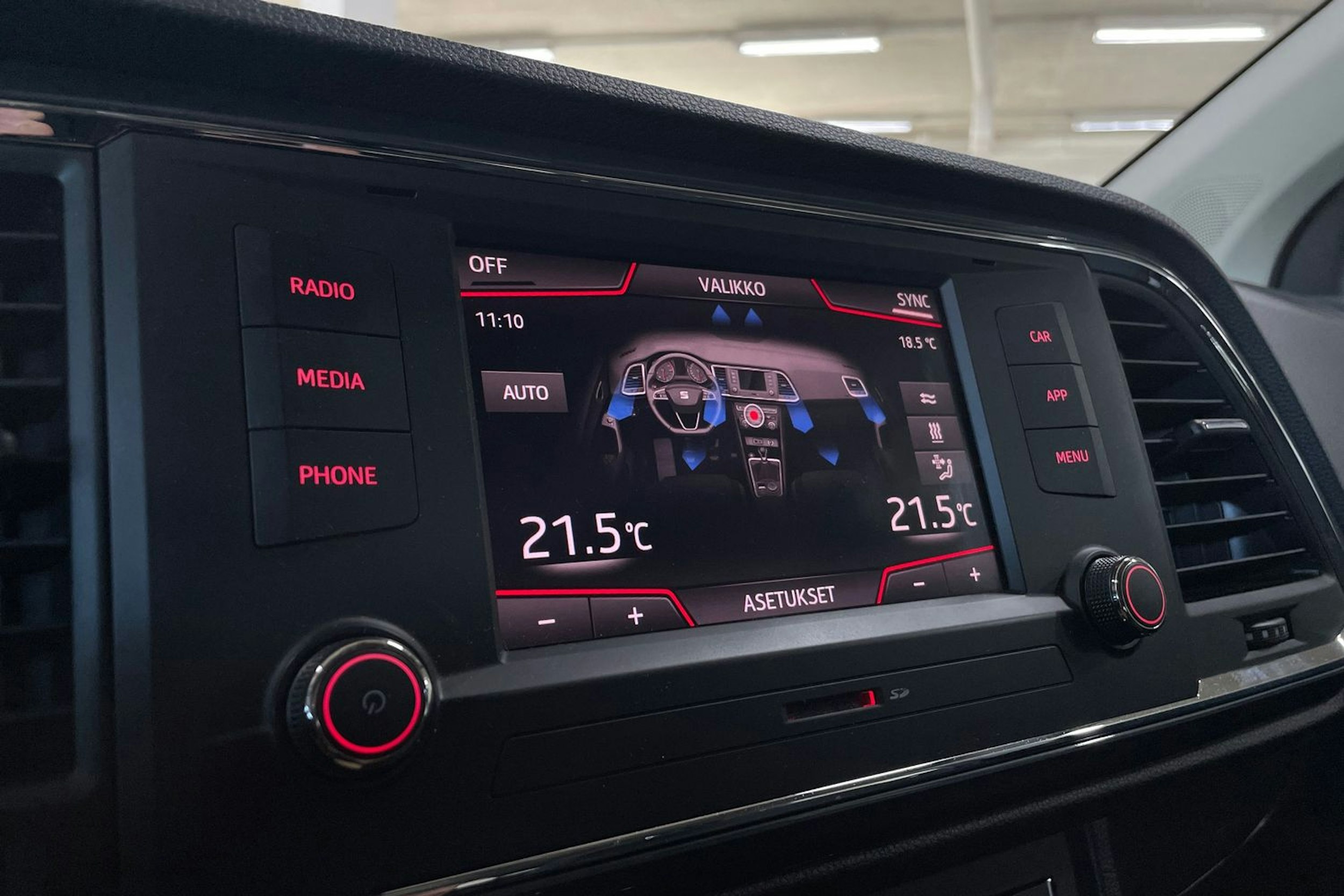 Valkoinen SEAT Ateca 2019 kuva 21.