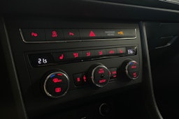 Valkoinen SEAT Ateca 2019 kuva 23.