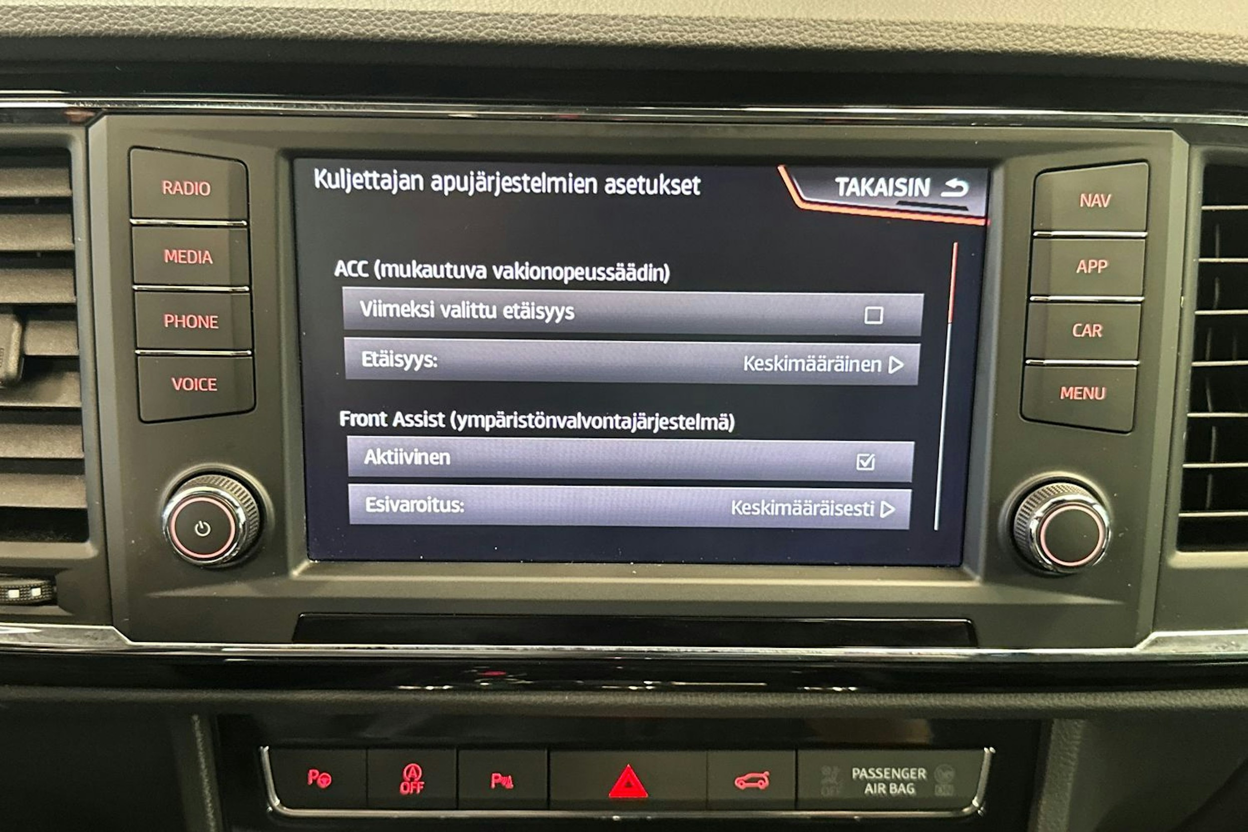 Punainen SEAT Ateca 2019 kuva 19.
