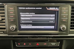 Punainen SEAT Ateca 2019 kuva 21.