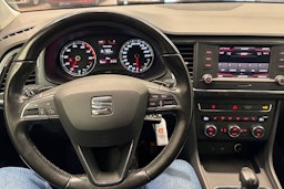 Harmaa SEAT Ateca 2019 kuva 14.