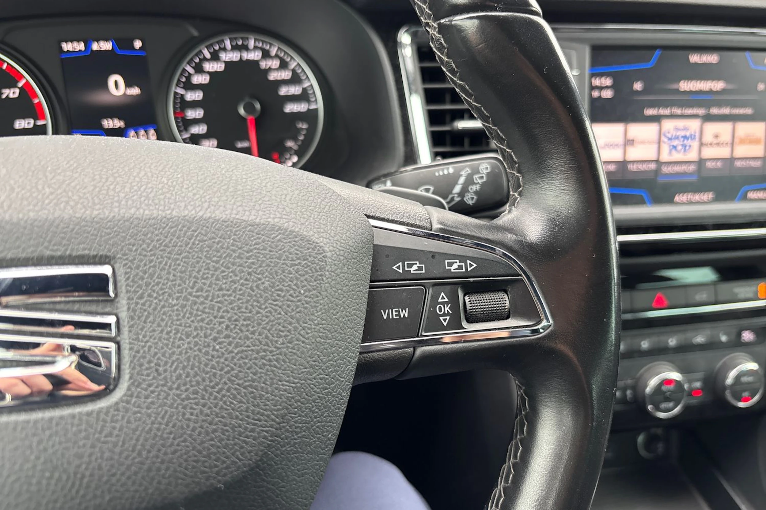 Sininen SEAT Ateca 2019 kuva 6.