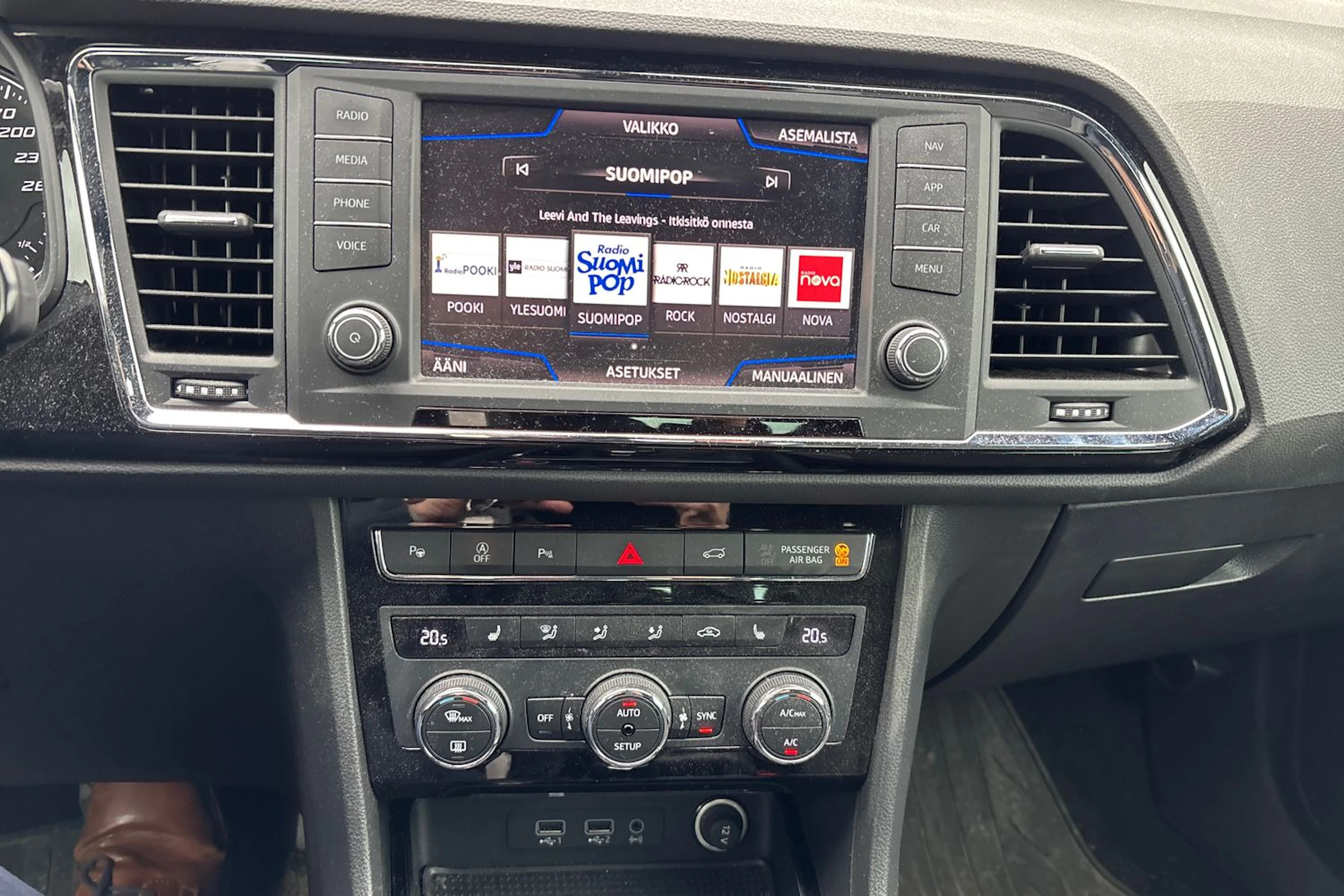 Sininen SEAT Ateca 2019 kuva 9.