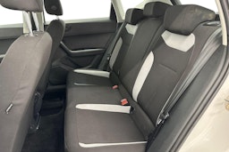 valkoinen SEAT Ateca 2019 kuva 8.
