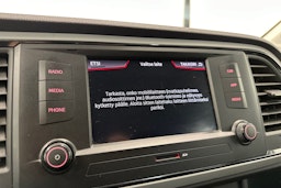 valkoinen SEAT Ateca 2019 kuva 14.