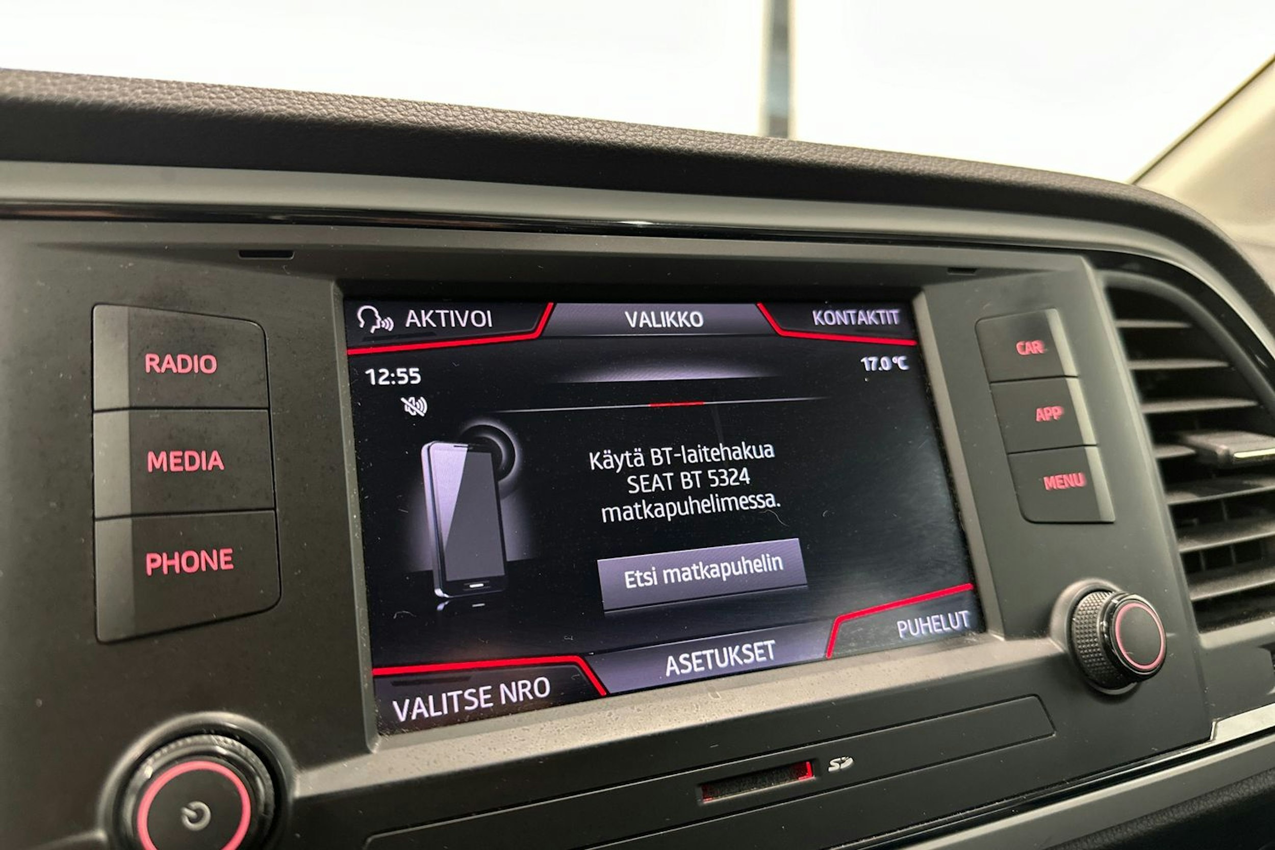 valkoinen SEAT Ateca 2019 kuva 15.