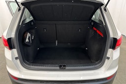 valkoinen SEAT Ateca 2019 kuva 22.