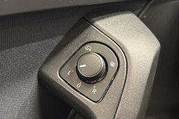 harmaa SEAT Ateca 2019 kuva 29.