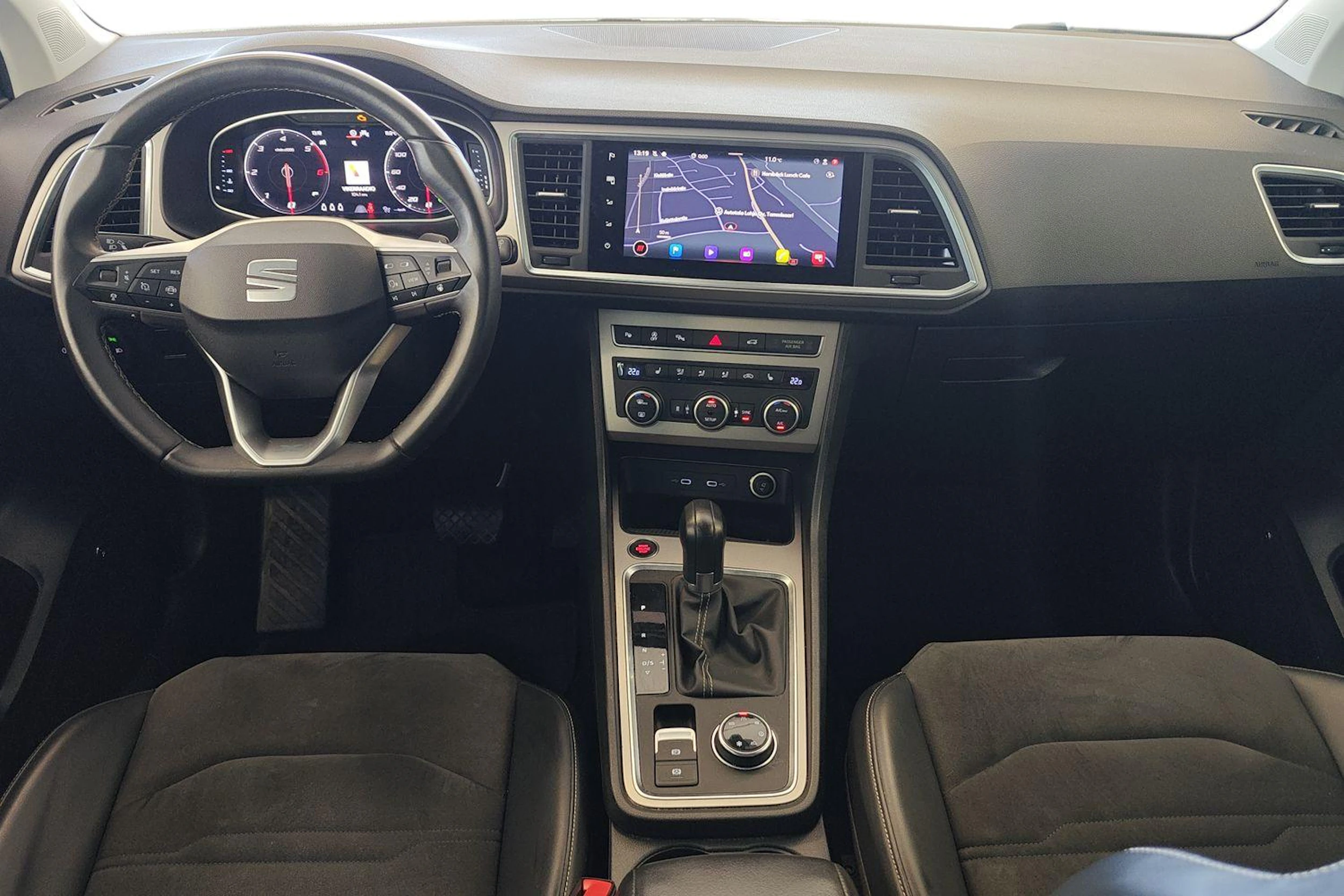 valkoinen SEAT Ateca 2020 kuva 9.