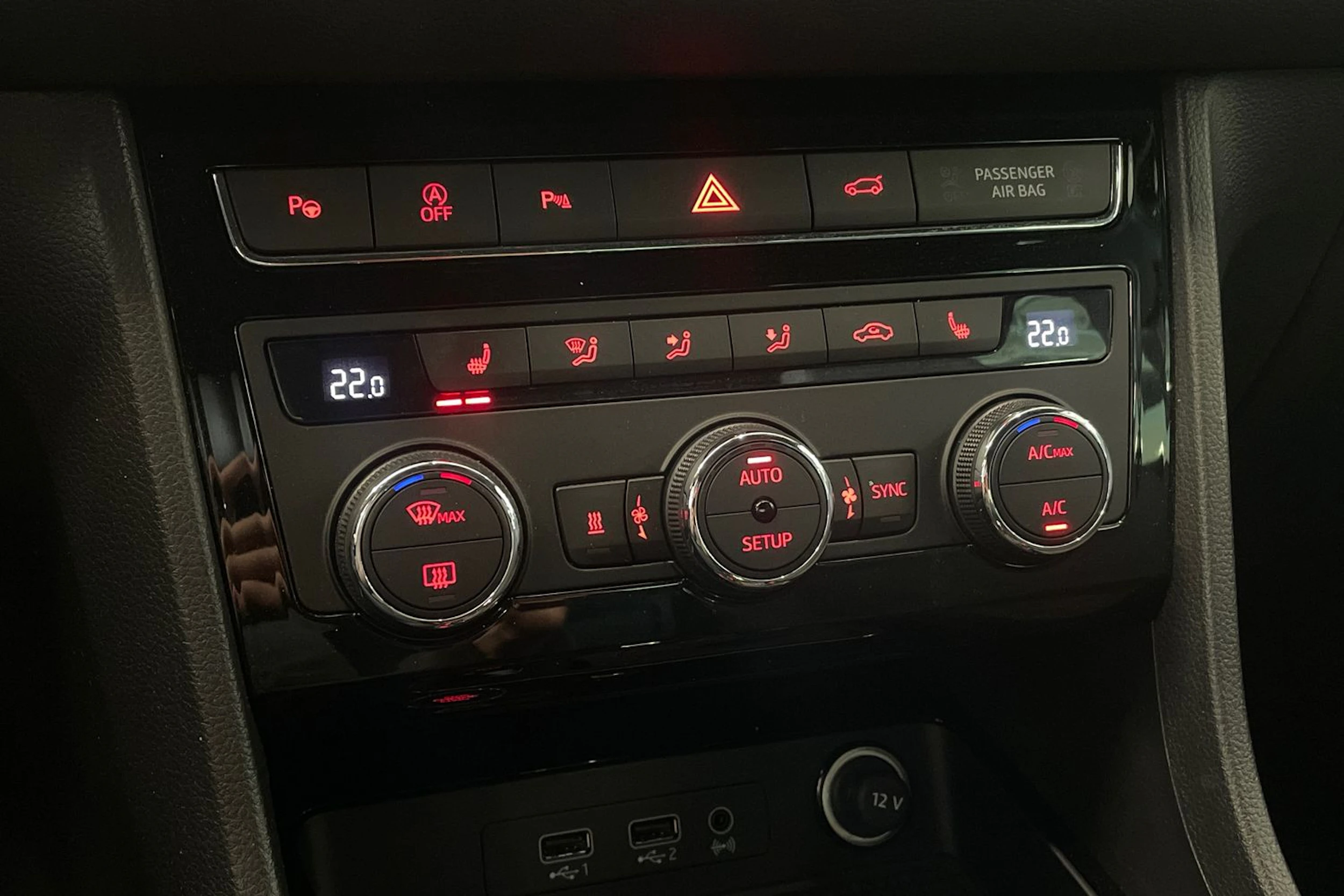 harmaa SEAT Ateca 2020 kuva 30.