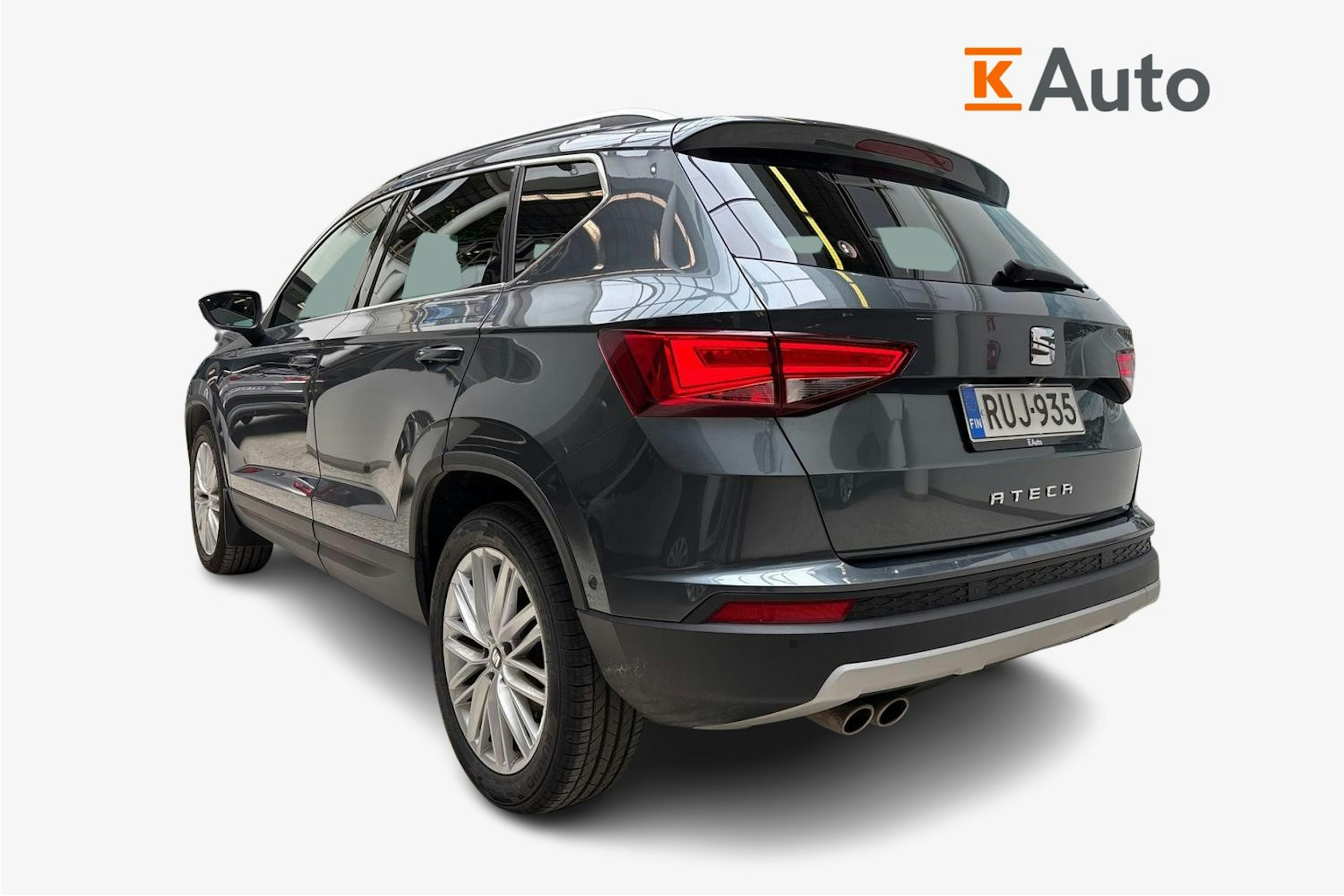 harmaa SEAT Ateca 2020 kuva 2.