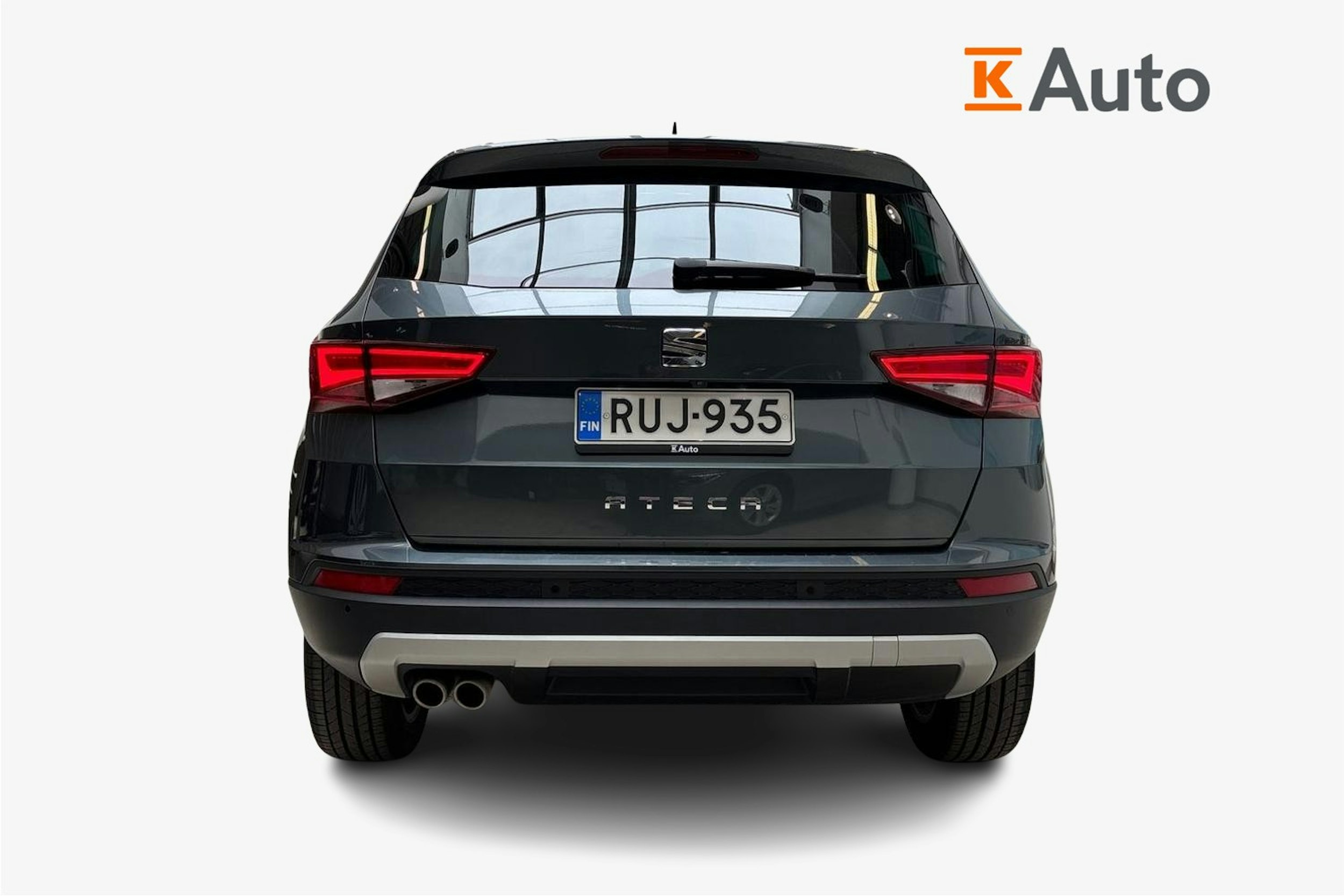 harmaa SEAT Ateca 2020 kuva 3.