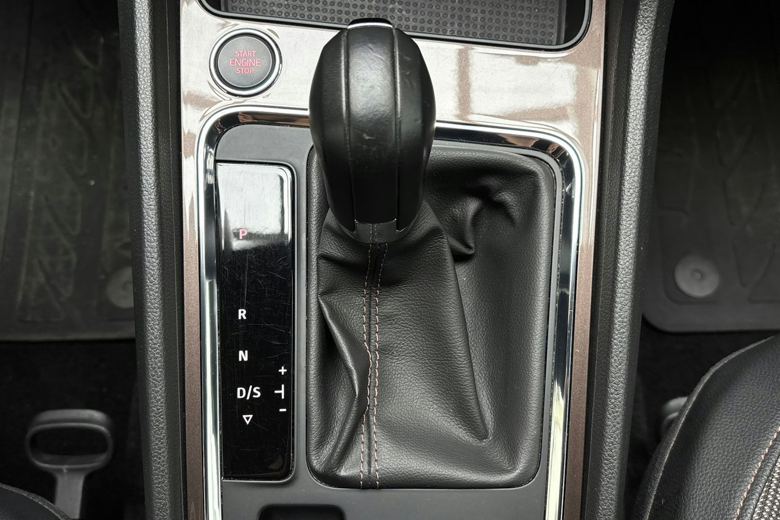 harmaa SEAT Ateca 2020 kuva 28.