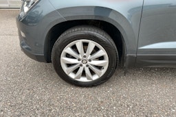 harmaa SEAT Ateca 2020 kuva 9.