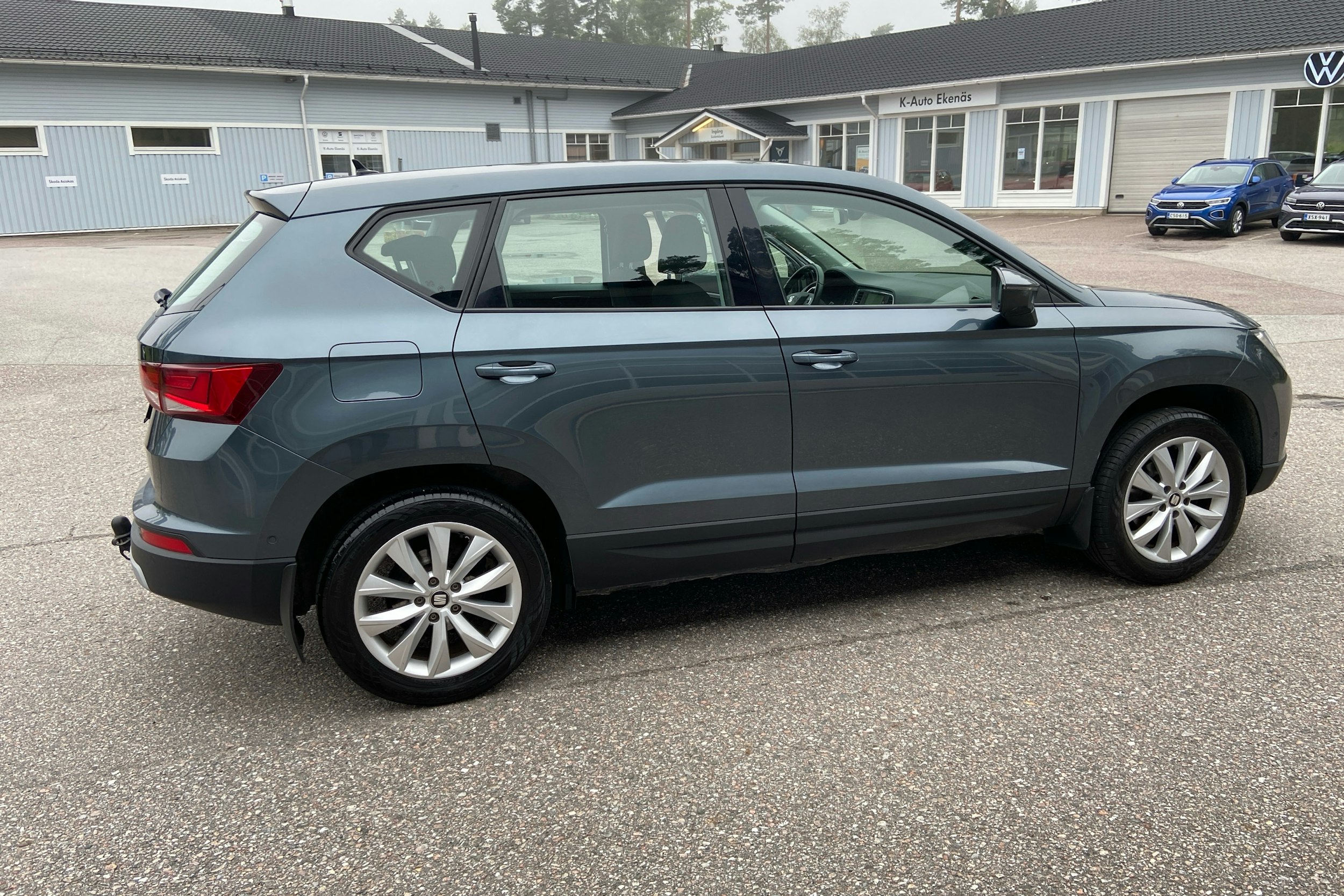 harmaa SEAT Ateca 2020 kuva 13.