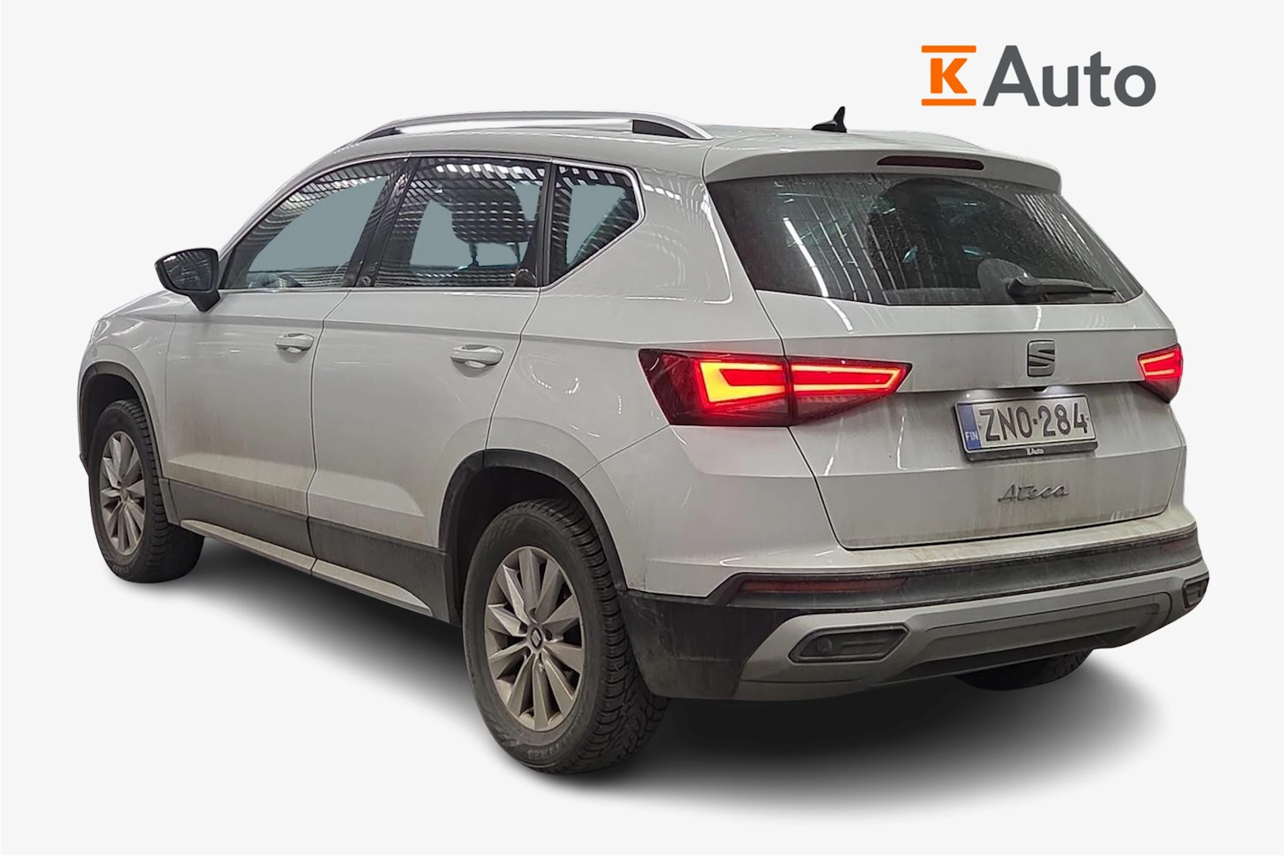 valkoinen SEAT Ateca 2020 kuva 2.