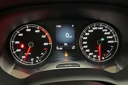 harmaa SEAT Ateca 2021 kuva 15.