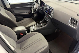 valkoinen SEAT Ateca 2021 kuva 11.