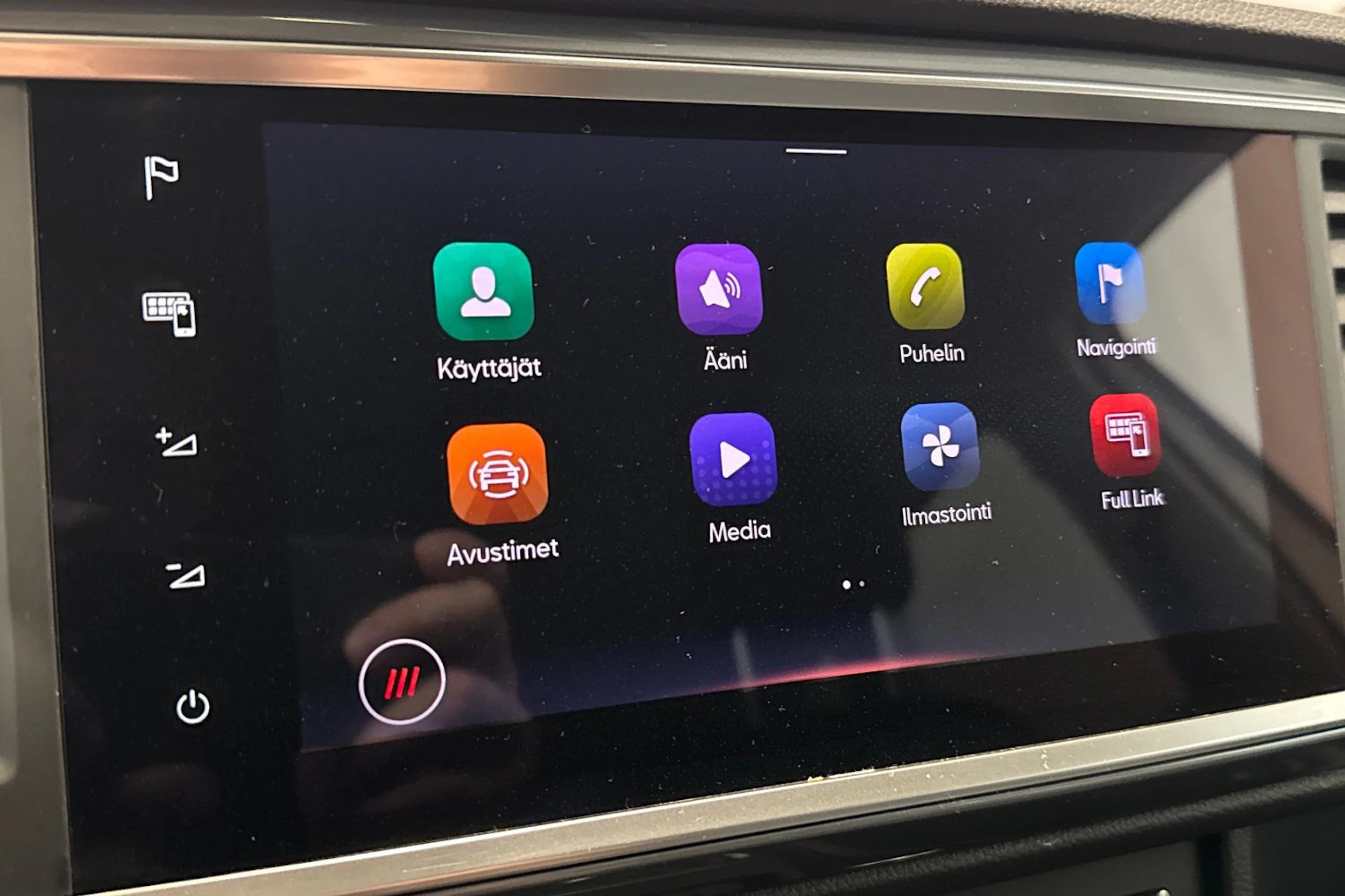 valkoinen SEAT Ateca 2021 kuva 26.