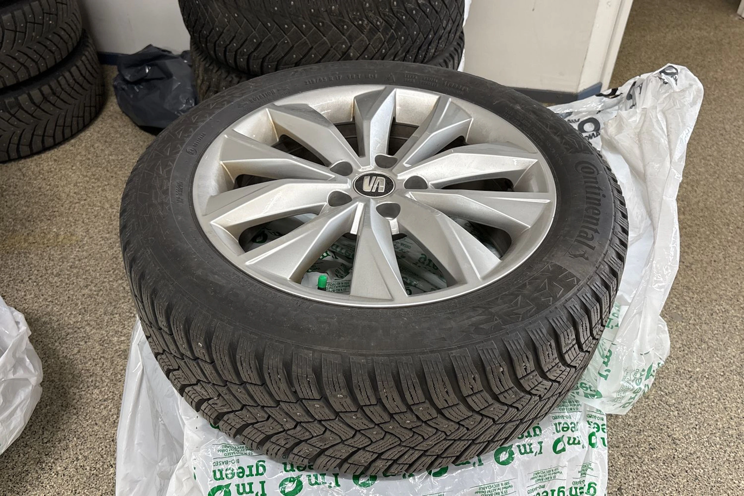 harmaa SEAT Ateca 2021 kuva 32.