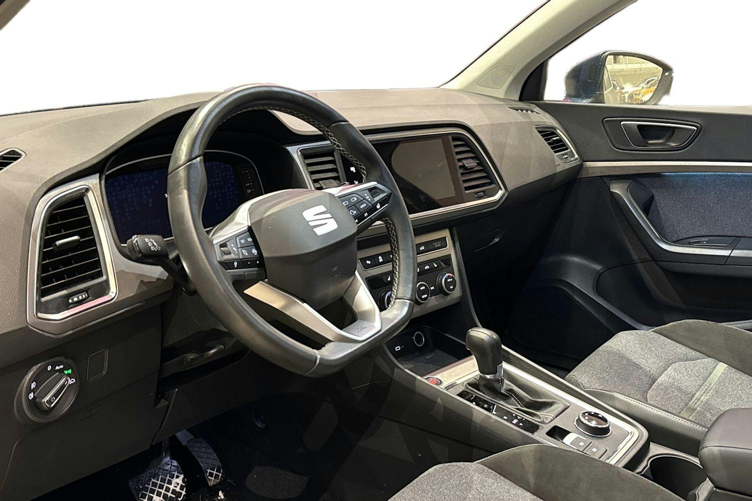 met. sininen SEAT Ateca 2021 kuva 3.