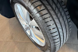 Valkoinen SEAT Ateca 2021 kuva 10.