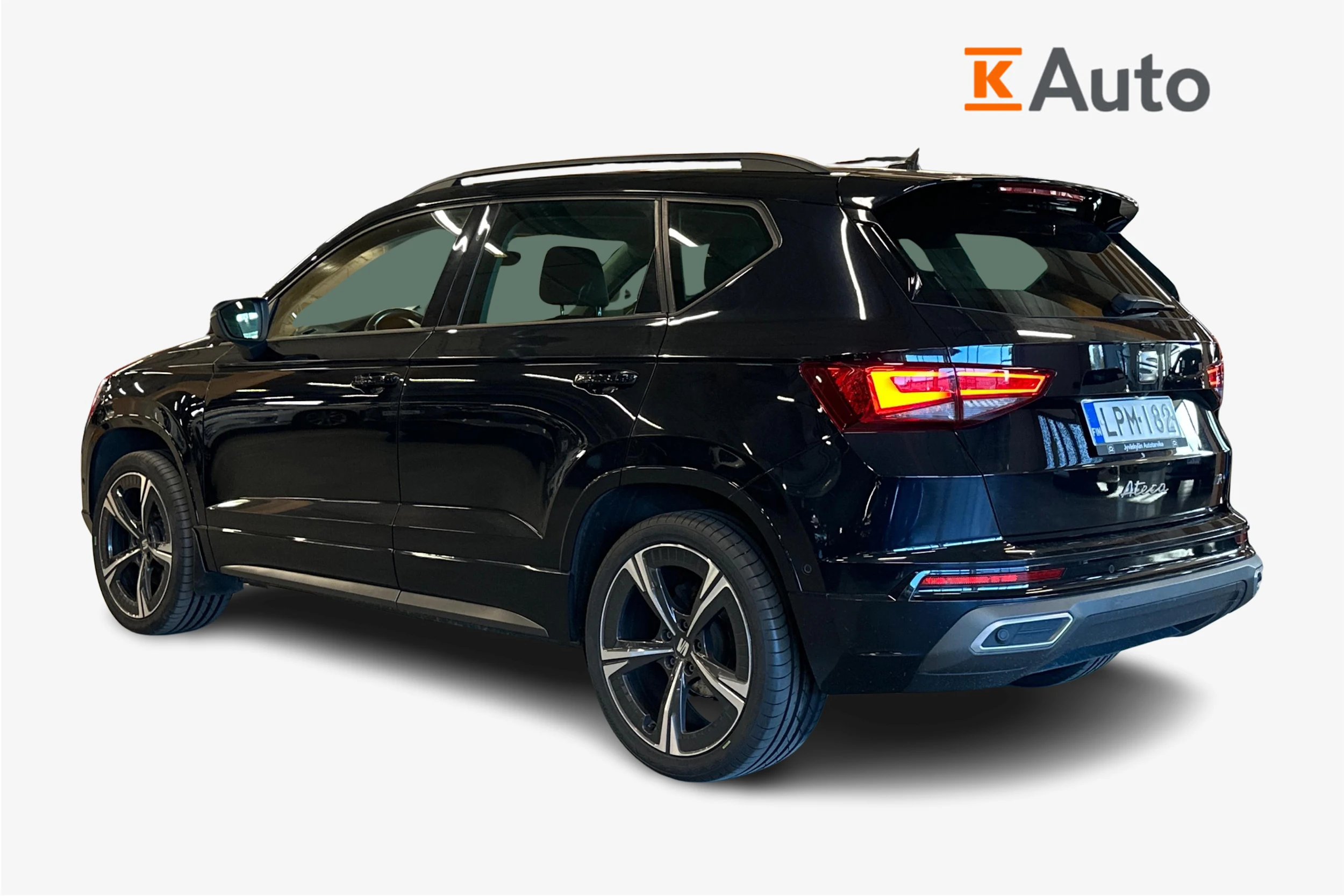 musta SEAT Ateca 2021 kuva 2.