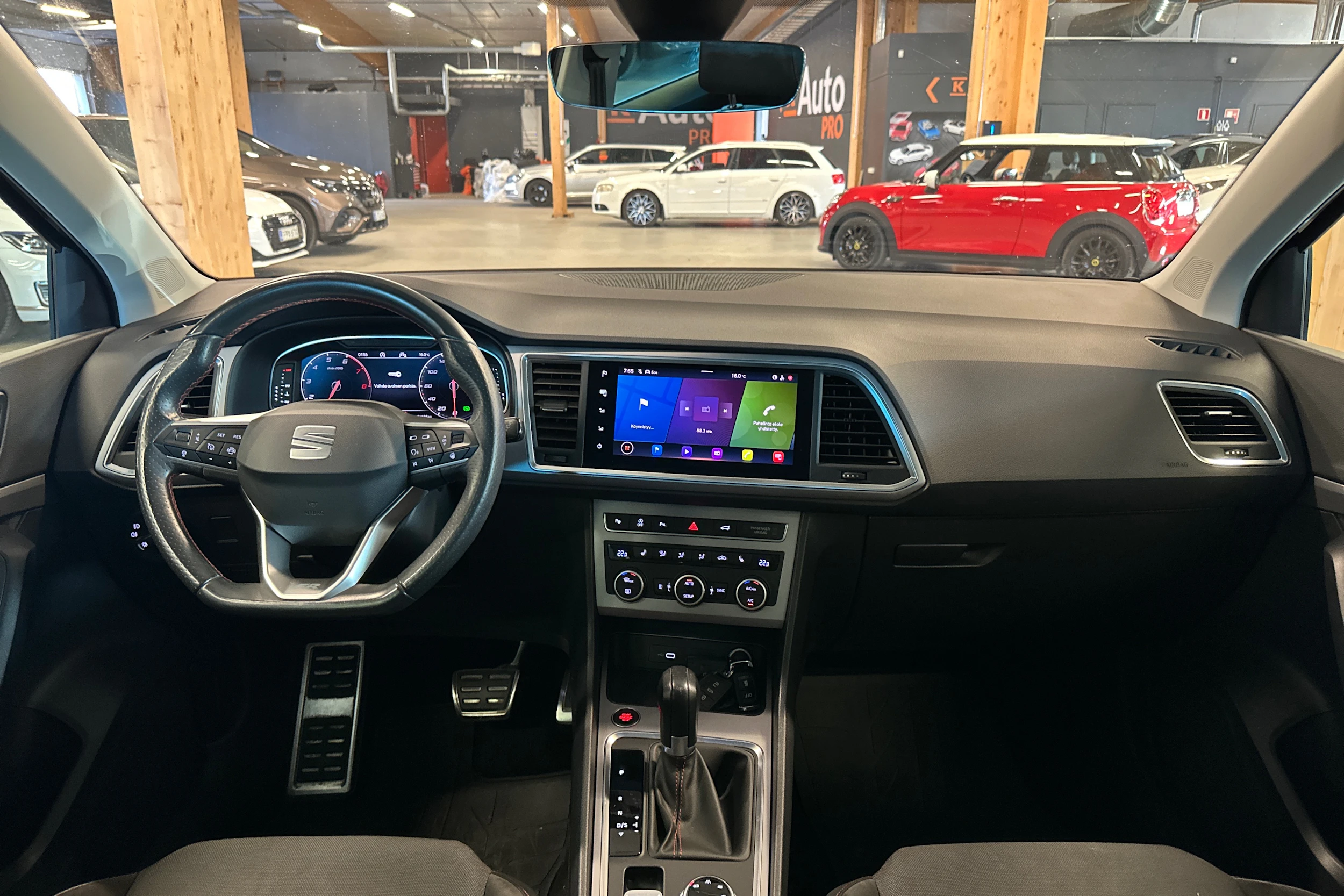 musta SEAT Ateca 2021 kuva 4.