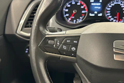 harmaa SEAT Ateca 2021 kuva 13.