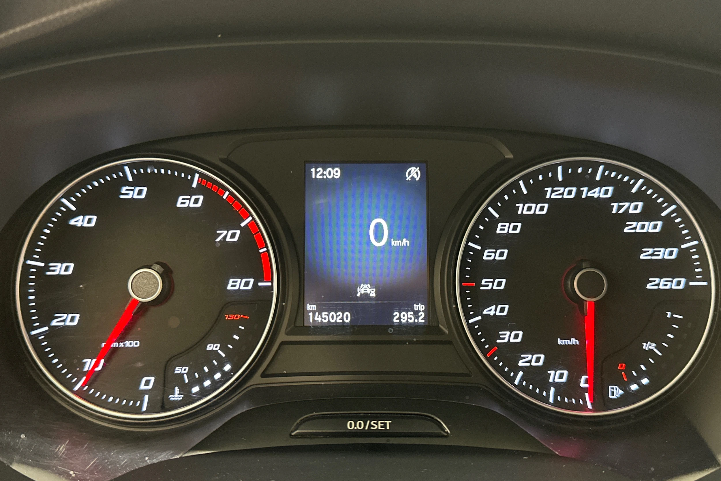 harmaa SEAT Ateca 2021 kuva 15.