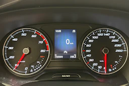 harmaa SEAT Ateca 2021 kuva 15.