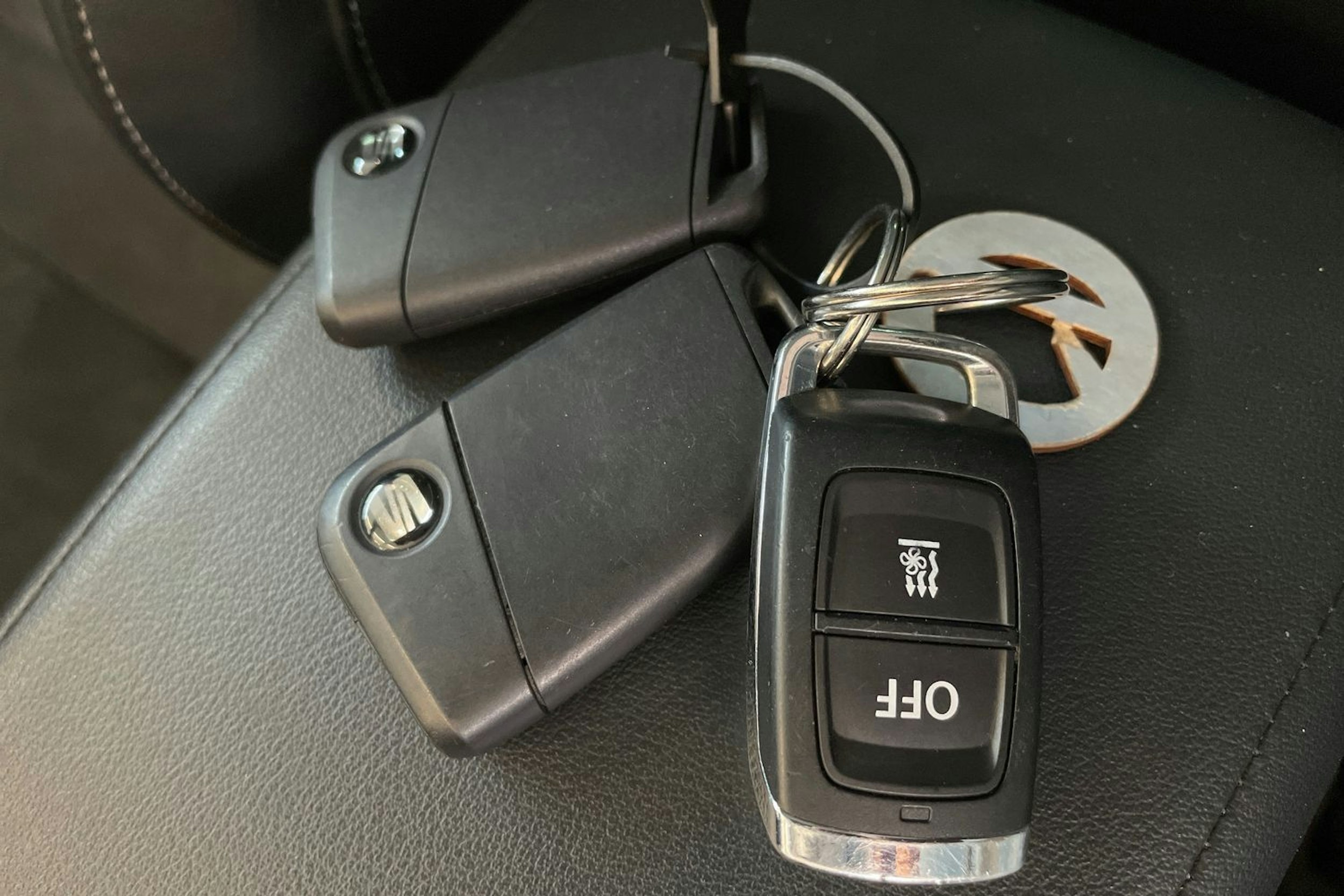 harmaa SEAT Ateca 2022 kuva 27.