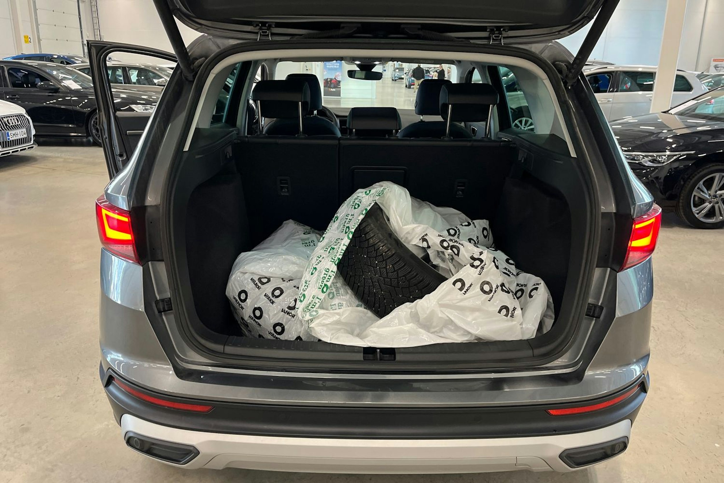 harmaa SEAT Ateca 2022 kuva 26.