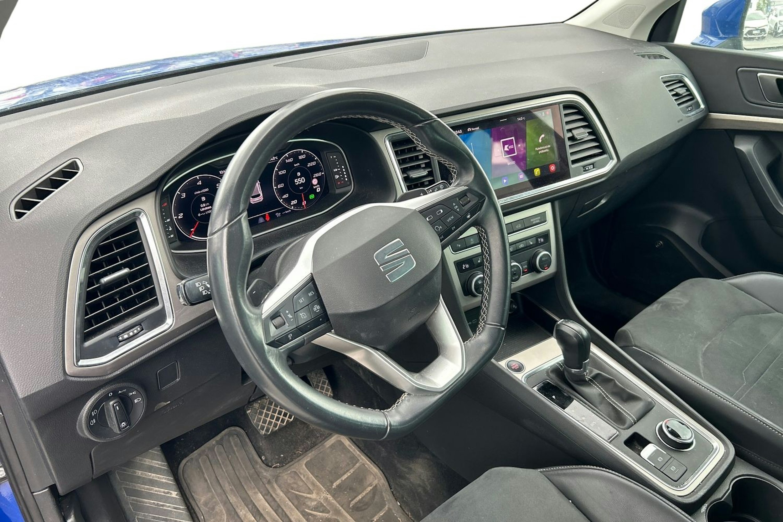 sininen SEAT Ateca 2022 kuva 3.