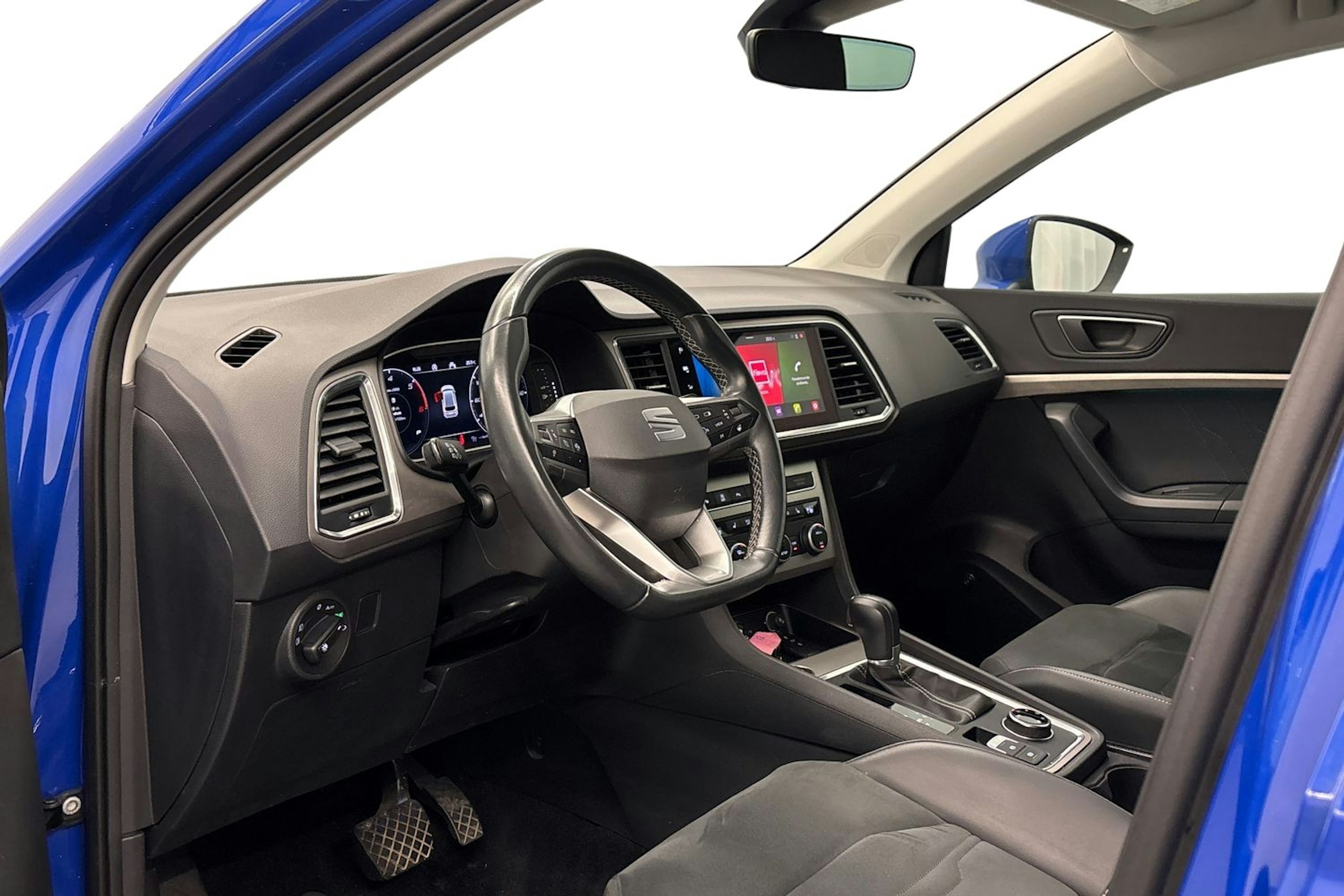 sininen SEAT Ateca 2022 kuva 7.