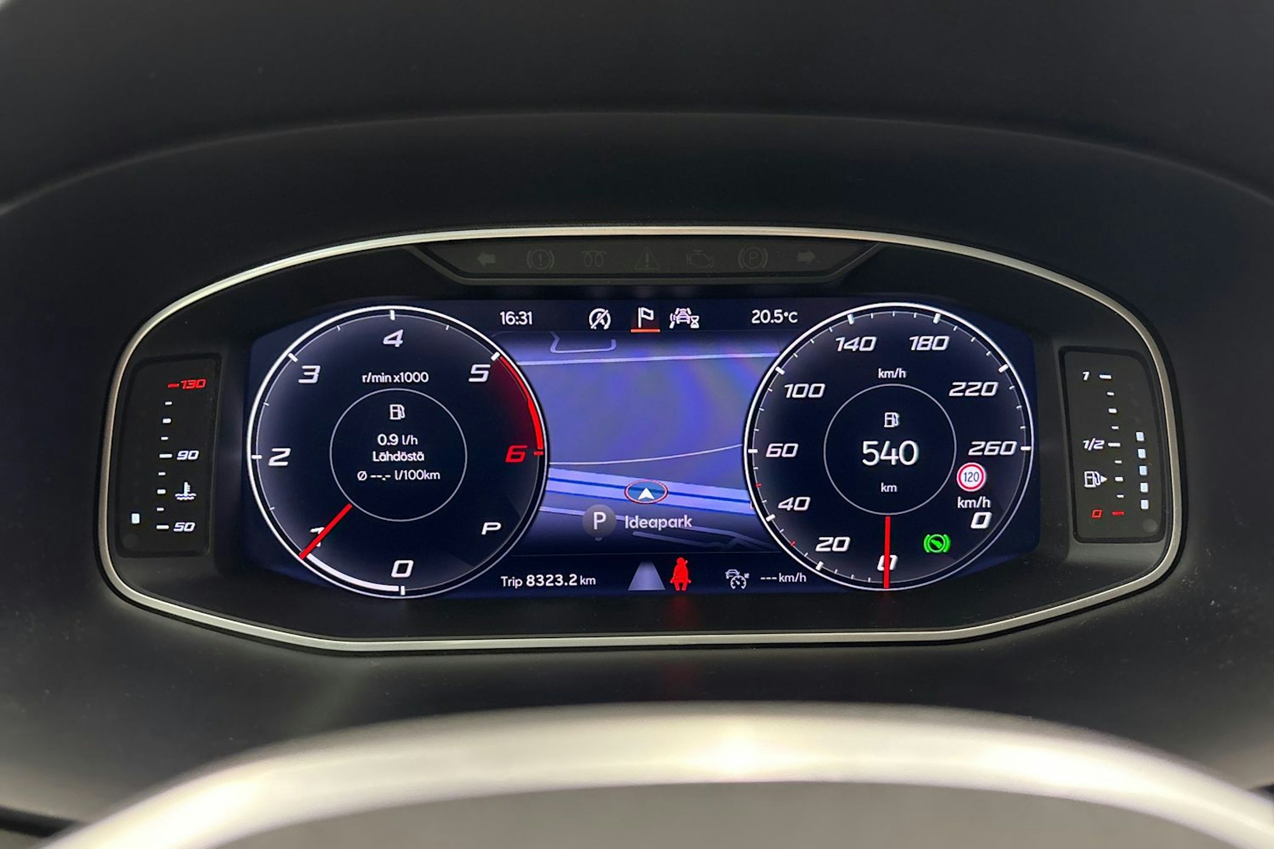 sininen SEAT Ateca 2022 kuva 20.